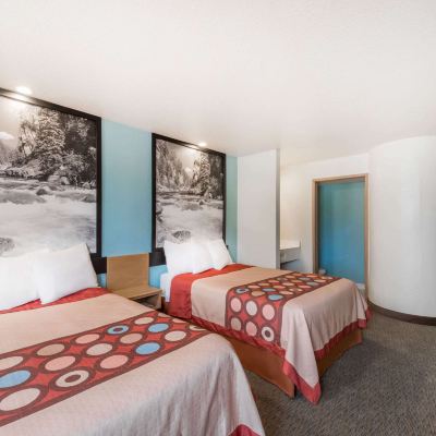 2 Double Beds Non-Smoking Room
