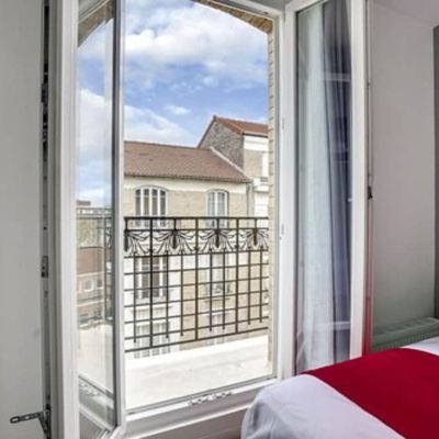 Deluxe Suite, 1 King Bed, Non Smoking Paris hôtel Promo Code