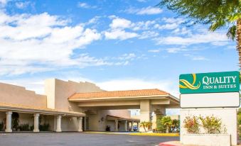 Quality Inn & Suites Lake Havasu City