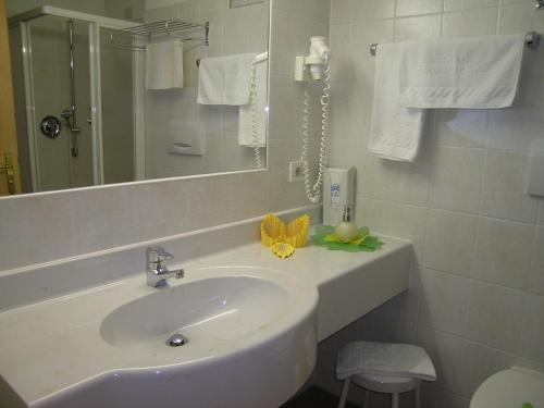 带阳台的双床房