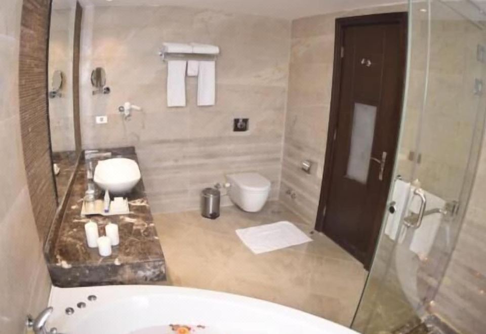 Grand Ocean El SokhnaSuite With Spa Bath