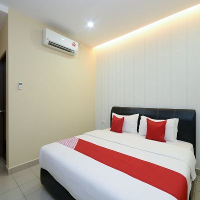 Bilik Standard Katil King Size Tidak Merokok Kupon OYO 89301 YS Inn