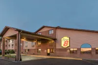 Super 8 by Wyndham Portsmouth