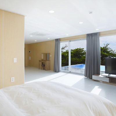 A-02 (야외에서 실내 수영장으로 변경) 더마레 풀빌라 펜션 쿠폰