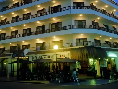 Galaxia Boutique Hotel Hotele w: 