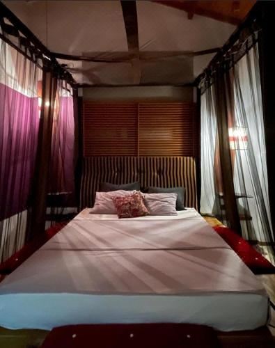 大床房（带阳台）