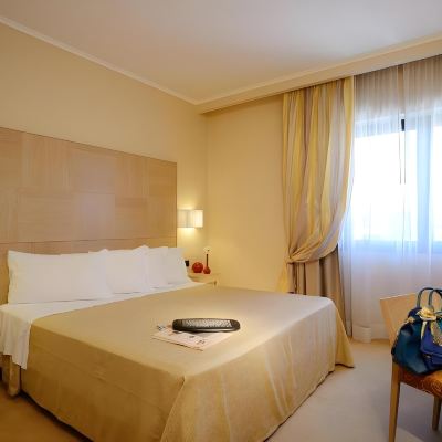 Standard Twin Room 羅馬機場貝斯特韋斯特酒店優惠