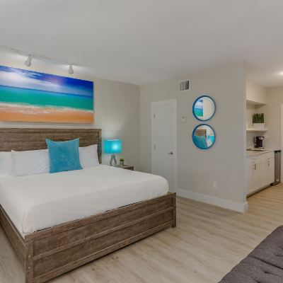 Superior Suite with Kitchen Drift Hotel Promo Code