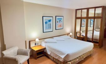 Cesar Park Hotel - Housity