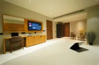 Hotel Millennium