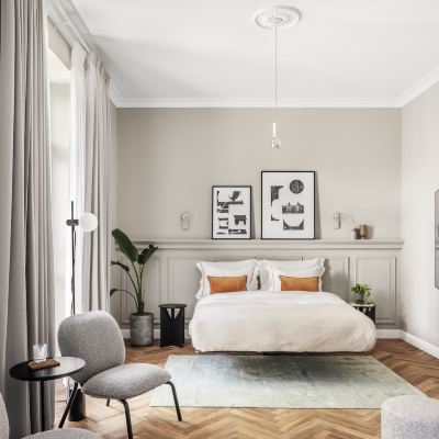 King Suite with Balcony Hotel Noel Promo Code