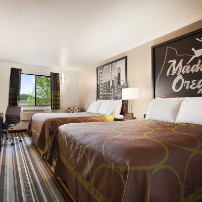 行動無障礙兩張大床房 伍德伯恩速8酒店優惠