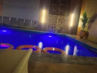 Bizzare Luxury Apartment Ξενοδοχεία στην πόλη 