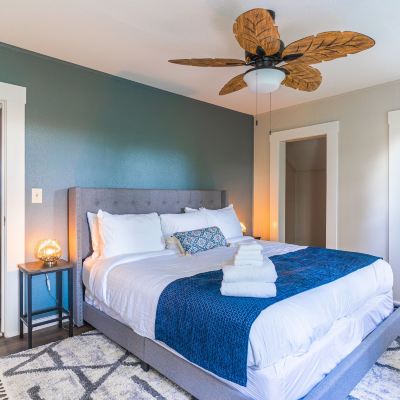 Deluxe Quadruple Room, Multiple Beds Heirloom Estate Promo Code