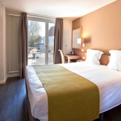 Classic Double Or Twin Room, 1 Double Or 2 Twin Beds Flanders Hotel Promo Code