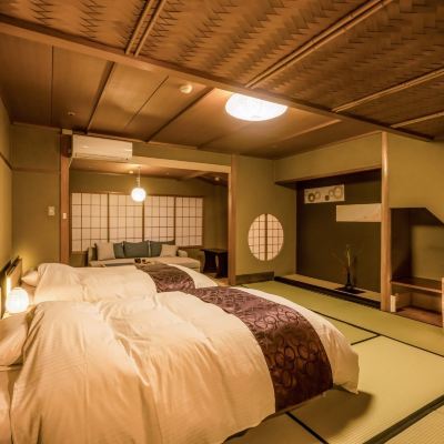 和風スーペリアレイクビュールーム(浴室) 湯快リゾート 片山津温泉 矢田屋松濤園〈会席〉 クーポン