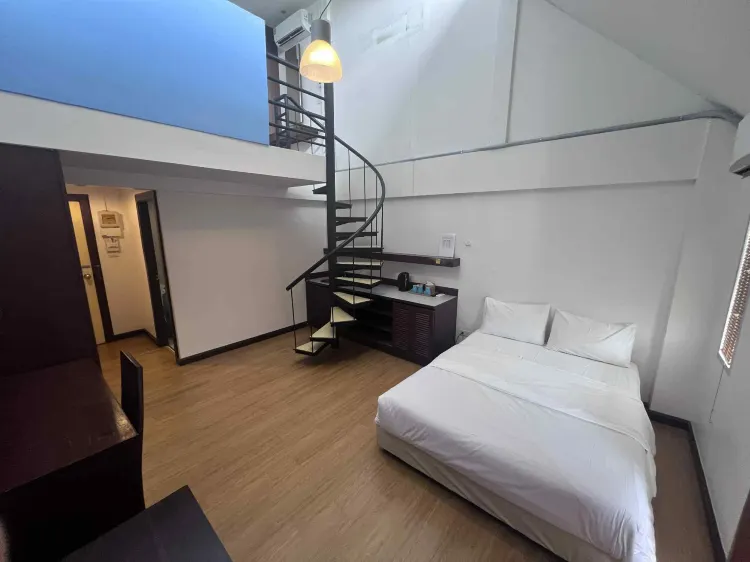 ห้องสแตนดาร์ด 4 ที่นอน