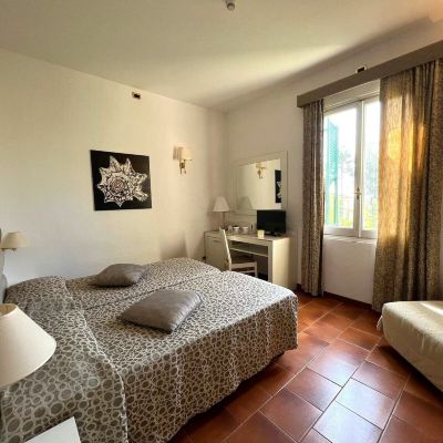 Standard Double Room Hotel Clelia Promo Code