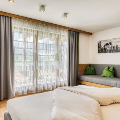Deluxe One-Bedroom Suite With Balcony Puradies Promo Code