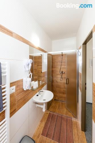 三人房（带独立浴室）