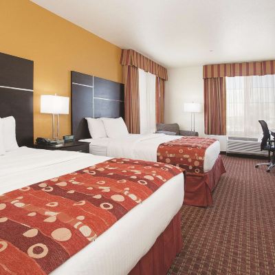 2 Queen Beds, Mobility Accessible Room, Non-Smoking La Quinta by Wyndham Denver Gateway Park Promo Code