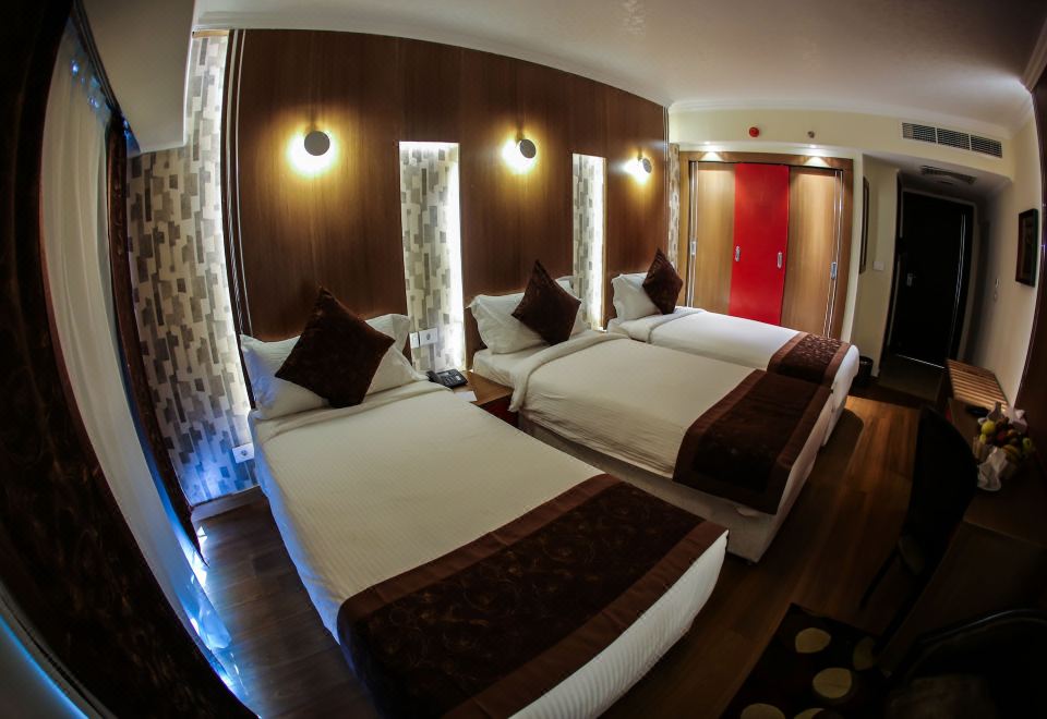 Tolip Inn MaadiTriple Room with City View