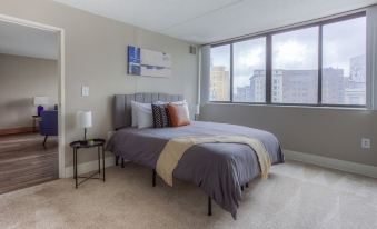 Frontdesk 1431 Washington Blvd Apts Downtown Detroit - Housity