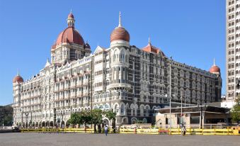 West End Hotel Opp Bombay Hospital