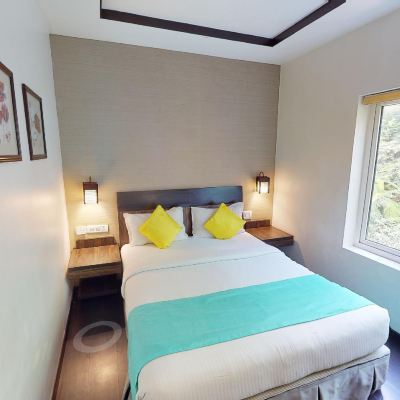 Deluxe Room The Centre Point Promo Code