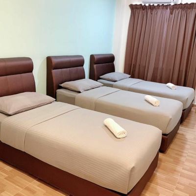 Bilik Bertiga Kupon Hotel Vogue Rompin