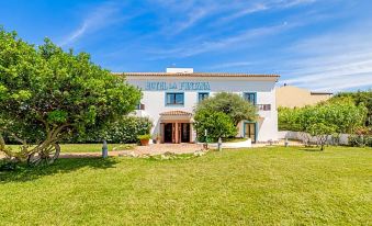 LH Hotel La Funtana - Housity