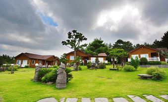 Jejudaeseong Rest Village Pension