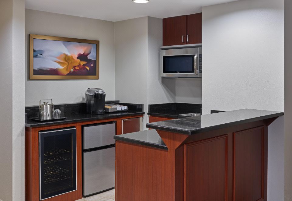 The Westin Savannah Harbor Golf Resort & SpaOne Bedroom Governor Suite