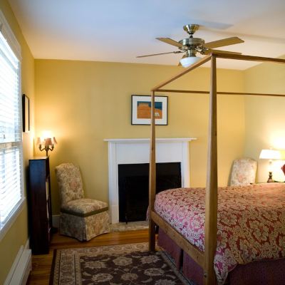 Luxury Room, 1 Queen Bed, Accessible, Fireplace