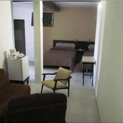 One-Bedroom Junior Suite