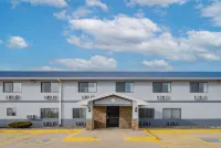 Super 8 by Wyndham Danville Hotele w: 