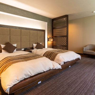 スタンダードツインルーム【禁煙】（洋風ルーム (ツイン) 38平方メートル） 強羅 風の音 クーポン