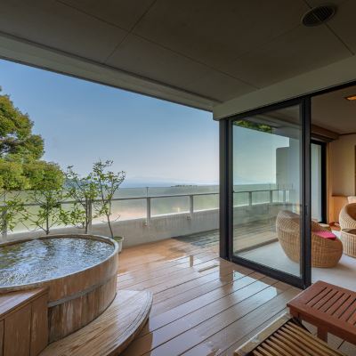 【Top Floor】 Premium Japanese Style Room with Open Air Bath