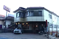 Hotel Carnation