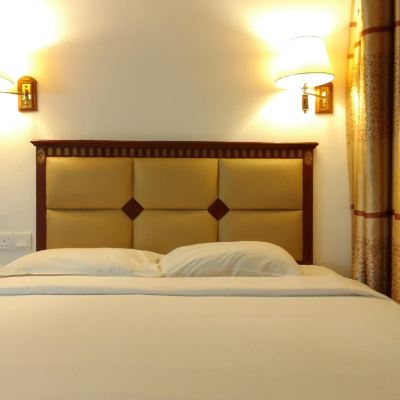 Bilik Superior Kupon OYO 90464 Borneo Suites Hotel