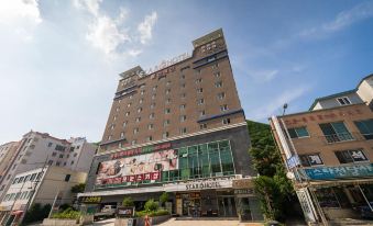 Jeongseon Star Hotel