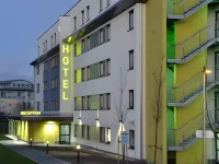 B&B HOTEL München-Airport Hotels in 