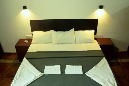 The Nest ThattekadSuperior Double Room