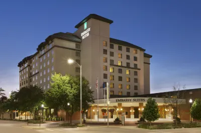 Embassy Suites by Hilton Lincoln Hotel a 