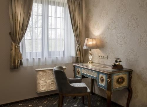 豪华特大床套房