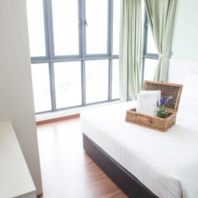 一卧室公寓 - 帶一張大床和一張單人床 一阿梅琳商場套房酒店優惠