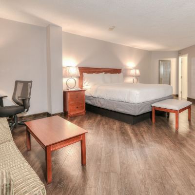 Choice Queen With Wet Bar & Sleeper Sofa The Ramsey Promo Code