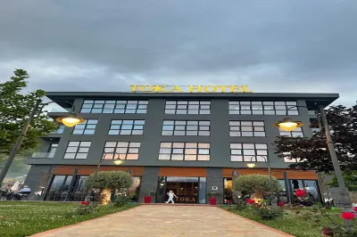 Toka Hotel Restaurant Hotel a 