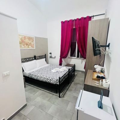 Double or Twin Room (Claudia) Grandis Rooms Promo Code