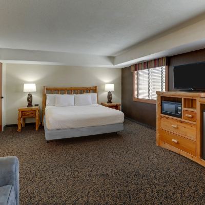 Expanded King Room With Bunk Bed Stoney Creek Inn Quincy Promo Code